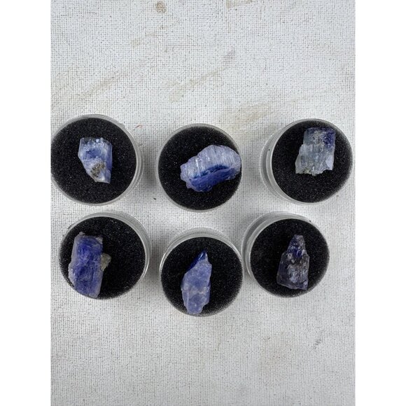 Tanzanite Crystals Lot - 139 carats - Picture 9 of 9